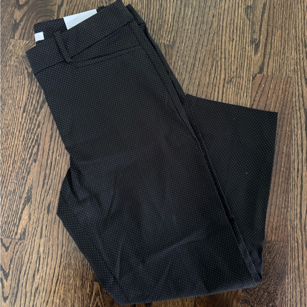 LOFT Black and White Polka Dot Riviera Pant - Cropped Julie Fit - Size 8 - NWT